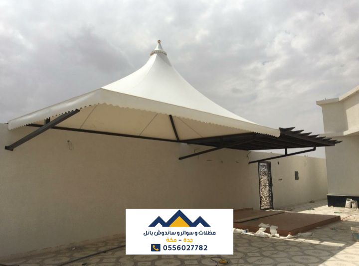 مظلات هرمية في جدة: تصميم أنيق وحماية مثالية للمساحات الخارجية